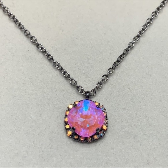 Handmade Pink Swarovski Crystal Necklace - Picture 11 of 12